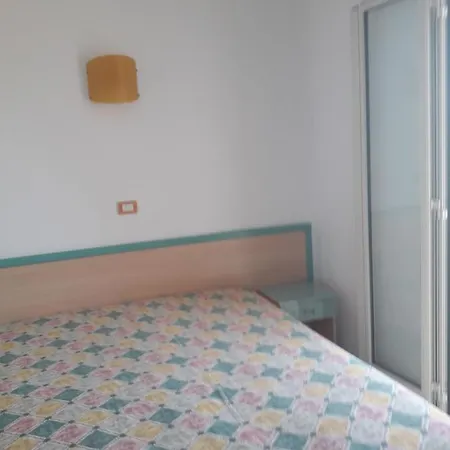 Dei Pini شقة فندقية فيستَ