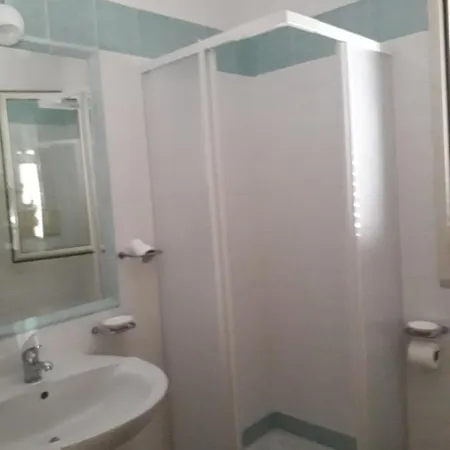 شقة فندقية Dei Pini 4*