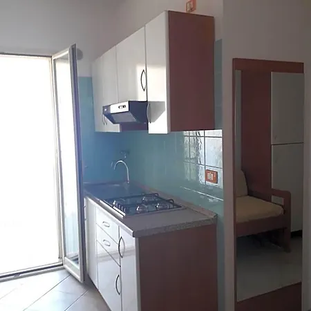 Apart Otel Dei Pini 3*